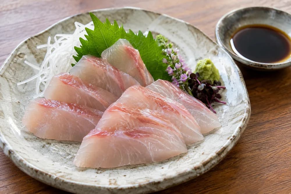 アカハタの刺身