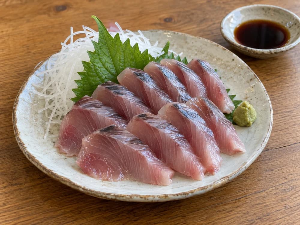ハガツオの刺身